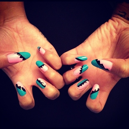 abstract nail art (16)