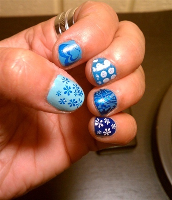 blue nail art (13)