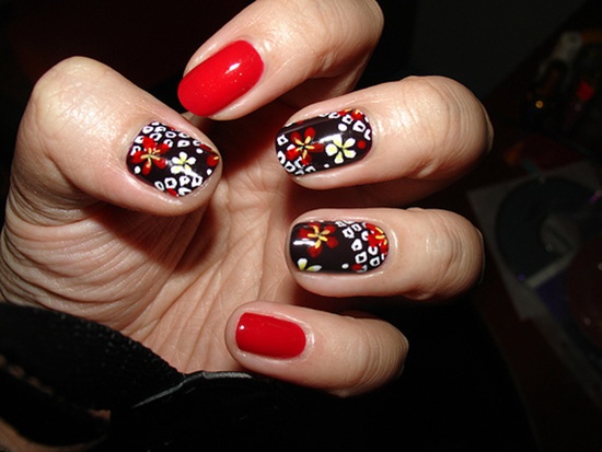red nail art (10)