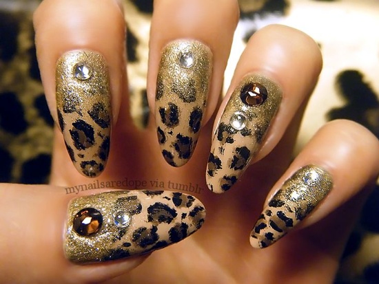 golden gliter nail art (25)
