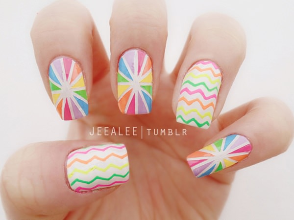 39220516-neon-nail-designs
