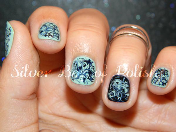 water-marble-nails-0207163