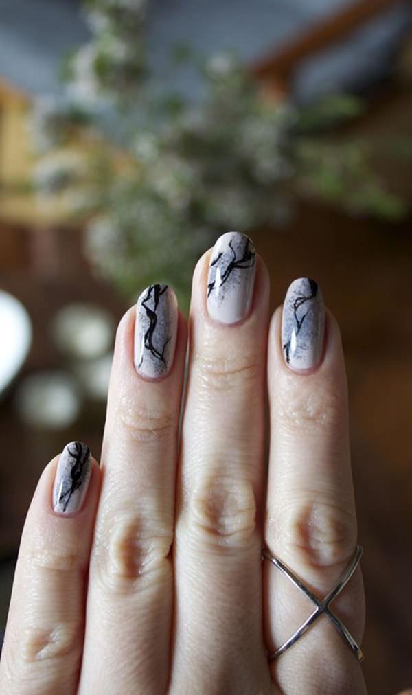 water-marble-nails-02071634
