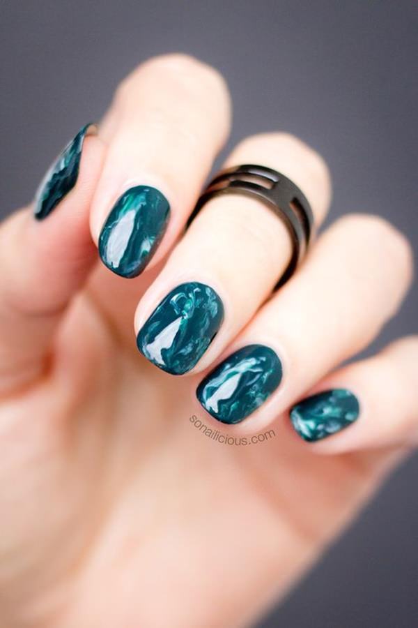 water-marble-nails-02071639