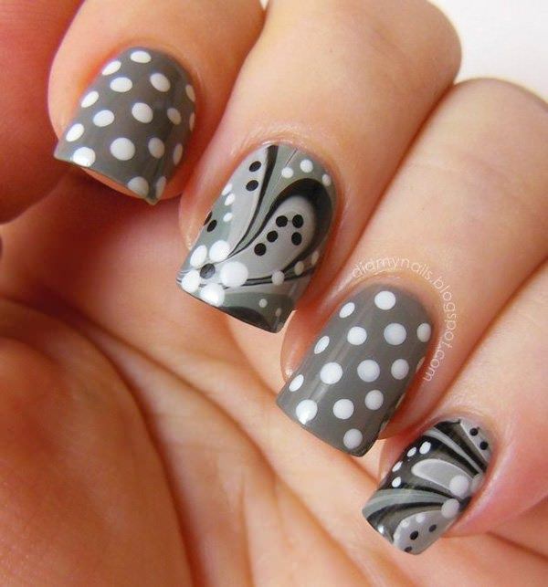 water-marble-nails-02071644