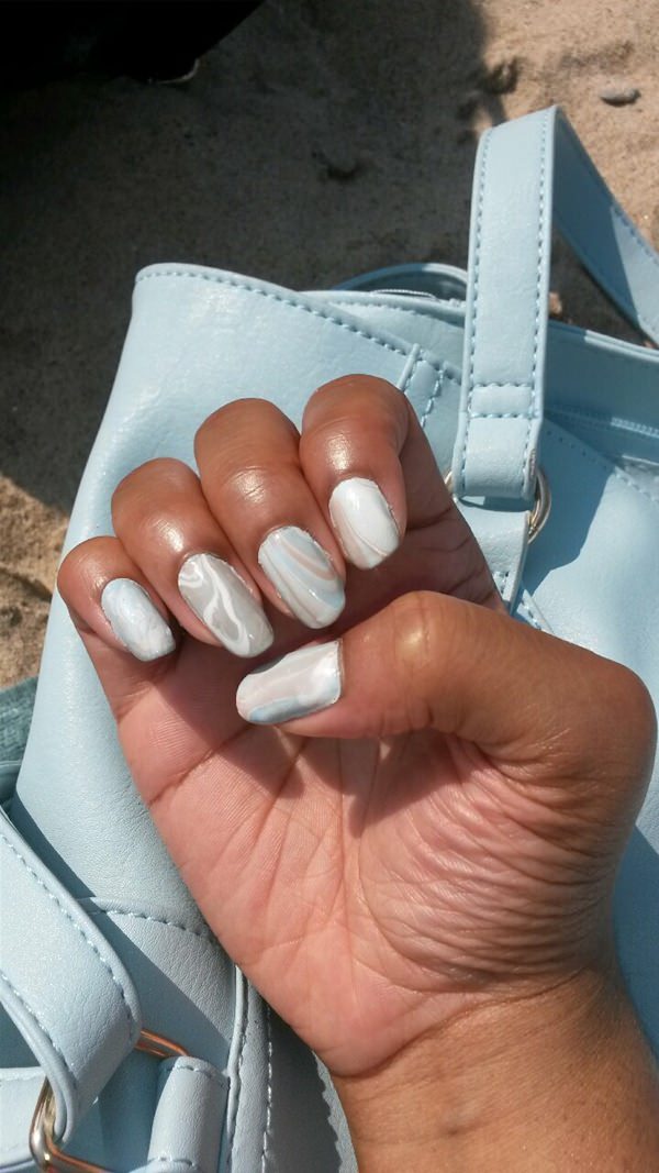 water-marble-nails-02071656